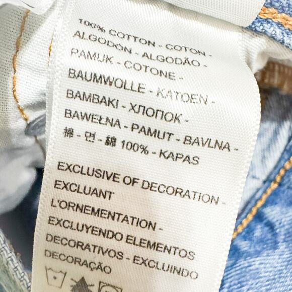 Levi's 501 Button Fly Ripped Light/Medium Wash Denim Jeans Straight Size 32 x 30 - Picture 7 of 9